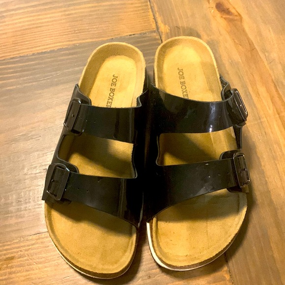 Joe Boxer Shoes - Joe boxer women’s slides size 7.5. Great condition and very comfortable.